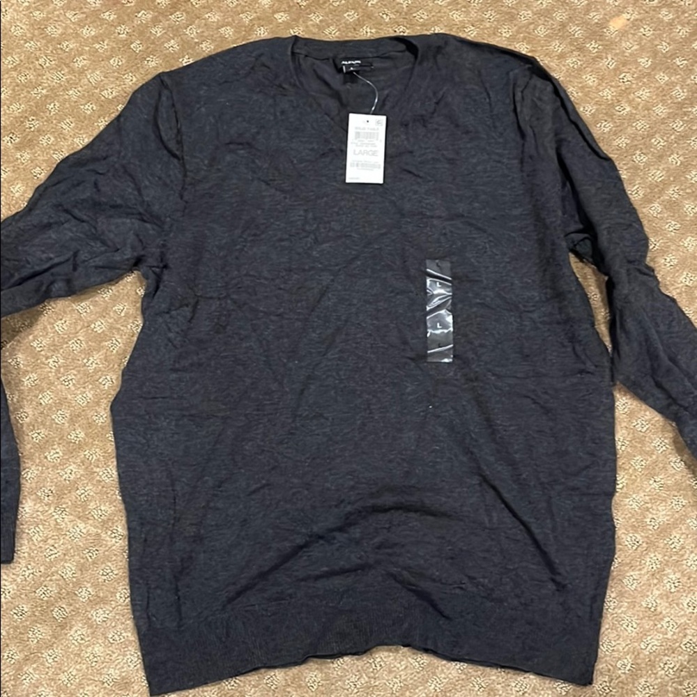 V neck sweater